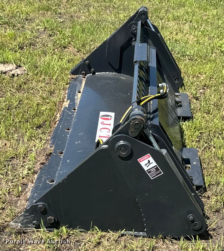 image for item DX0484 JCT skid steer bucket