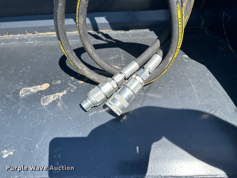 image for item DX0484 JCT skid steer bucket