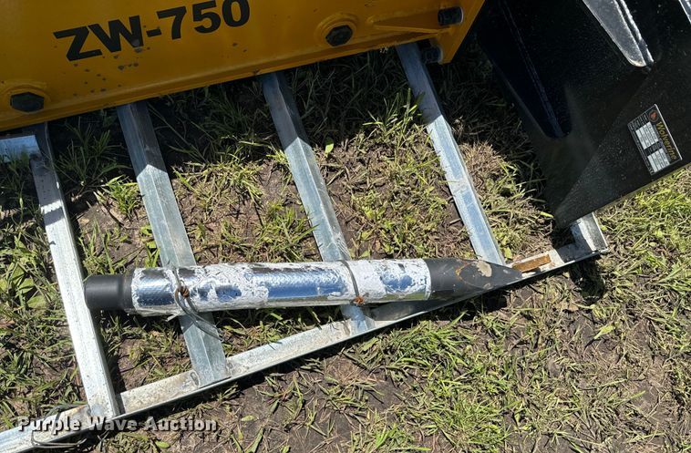 image for item DX0489 2023 Wolverine CB-11-750F skid steer breaker