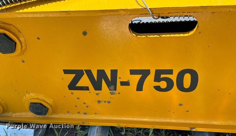 image for item DX0489 2023 Wolverine CB-11-750F skid steer breaker