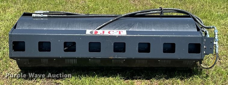 image for item DX0496 JCT skid steer roller