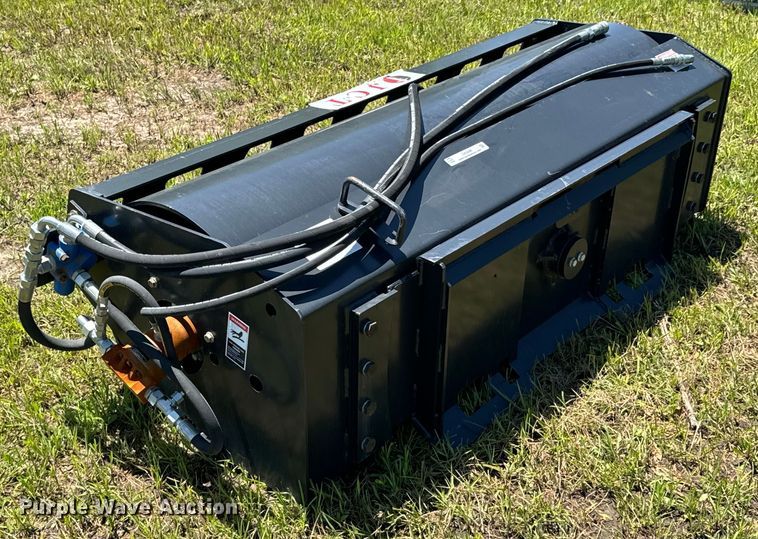 image for item DX0496 JCT skid steer roller