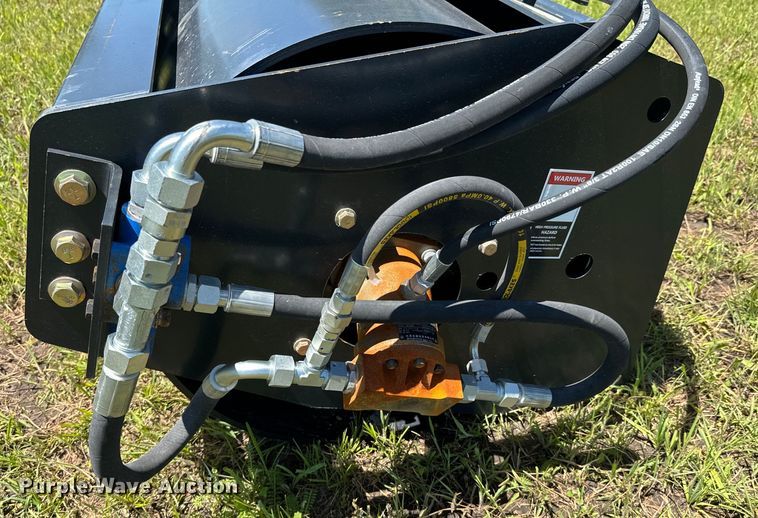 image for item DX0496 JCT skid steer roller