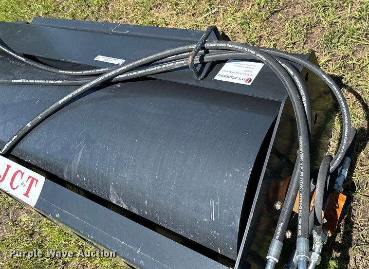 image for item DX0496 JCT skid steer roller