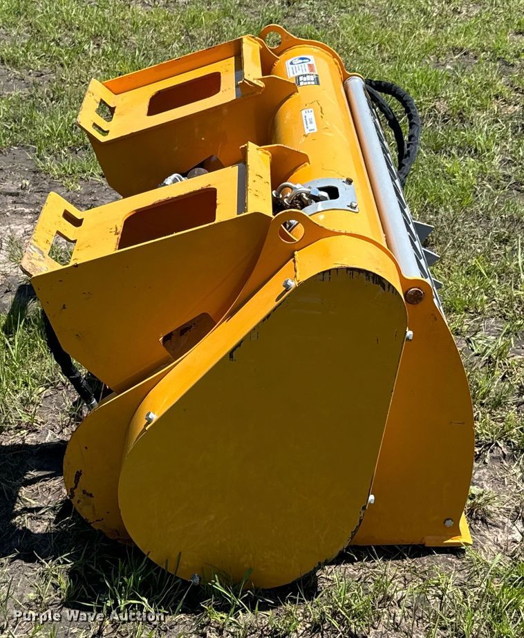 image for item DX0498 2023 LandHonor DCM-11-250G skid steer concrete mixer