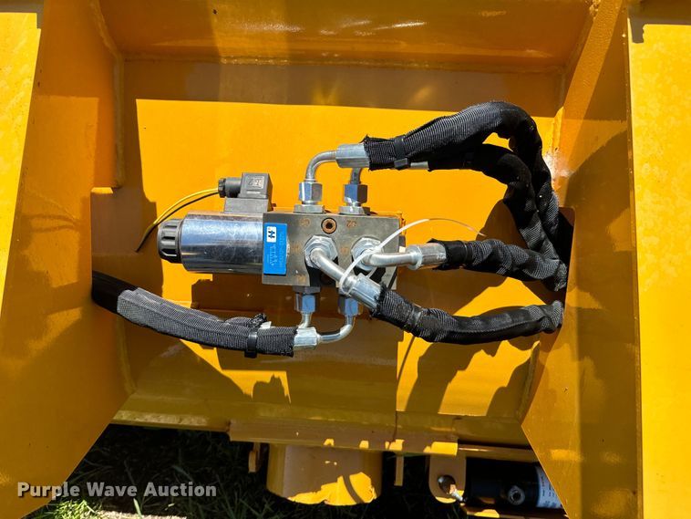 image for item DX0498 2023 LandHonor DCM-11-250G skid steer concrete mixer