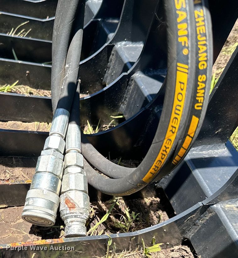 image for item DX0501 JCT skid steer grapple bucket