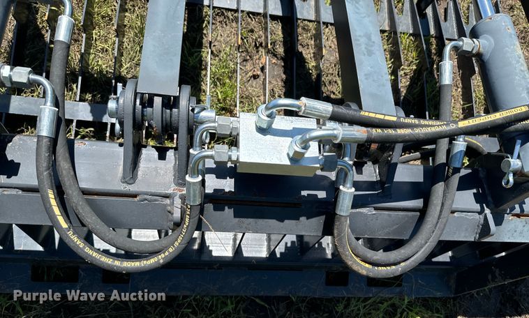 image for item DX0501 JCT skid steer grapple bucket