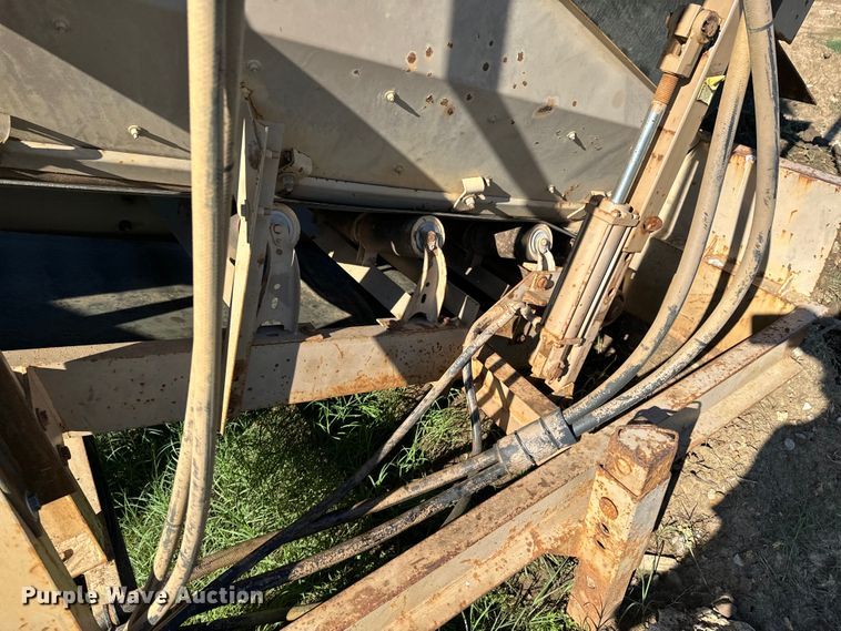 image for item DX0512 Screen USA BF35D2 top soil screen