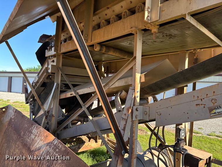 image for item DX0512 Screen USA BF35D2 top soil screen