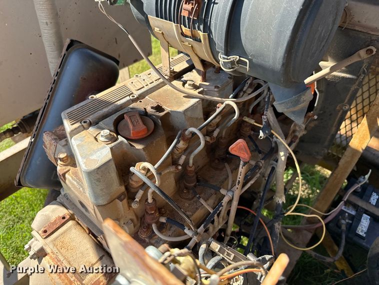 image for item DX0512 Screen USA BF35D2 top soil screen