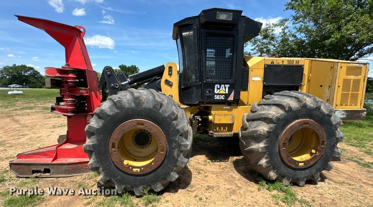 image for item DX0517 2013 Caterpillar 563C feller buncher