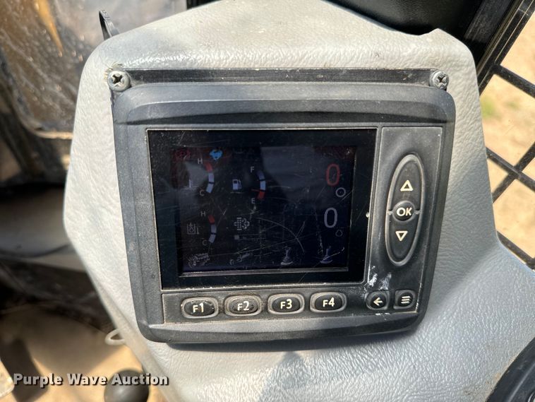 image for item DX0517 2013 Caterpillar 563C feller buncher