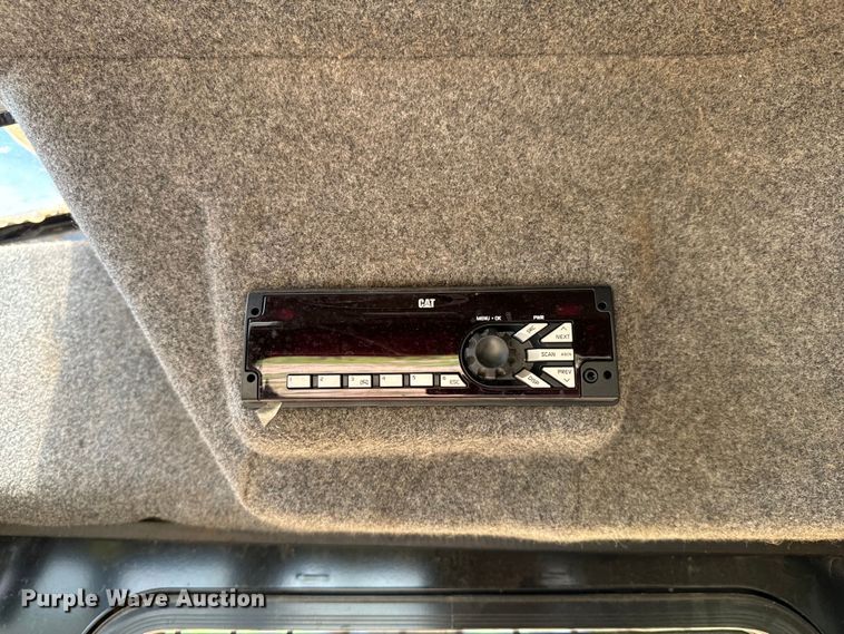 image for item DX0517 2013 Caterpillar 563C feller buncher