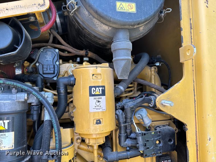 image for item DX0517 2013 Caterpillar 563C feller buncher