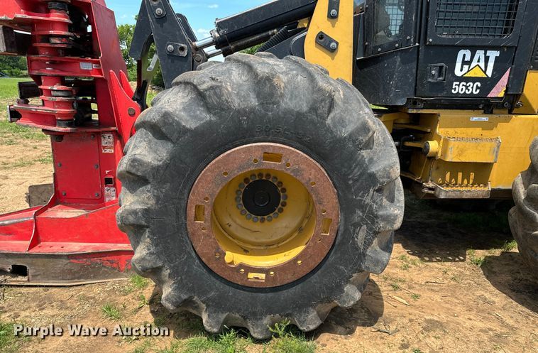 image for item DX0517 2013 Caterpillar 563C feller buncher