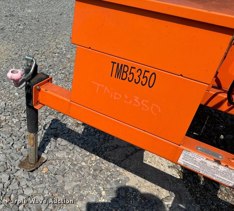 image for item DX0536 2018 National Signal SunRay message board trailer