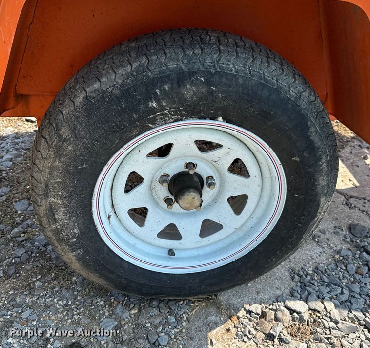 image for item DX0536 2018 National Signal SunRay message board trailer