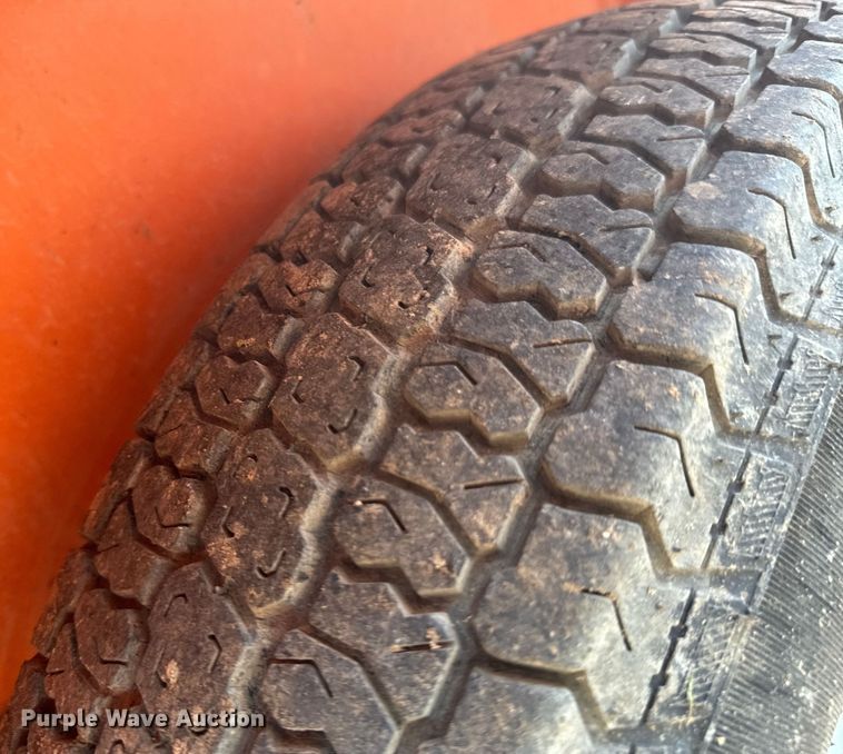 image for item DX0536 2018 National Signal SunRay message board trailer