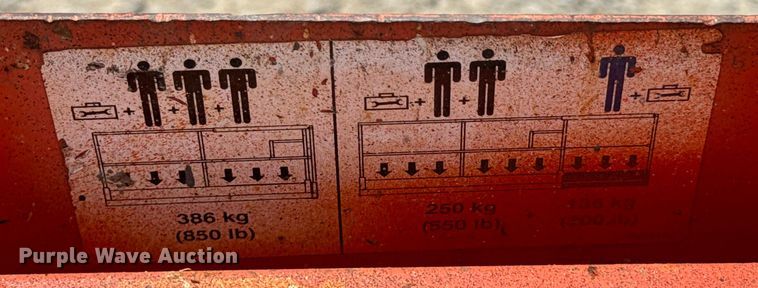 image for item DX0537 2006 SkyJack  SJIII 6832 scissor lift