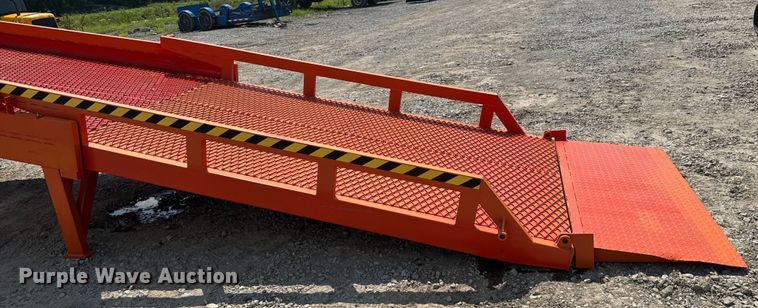 image for item DX0540 Mobile loading dock