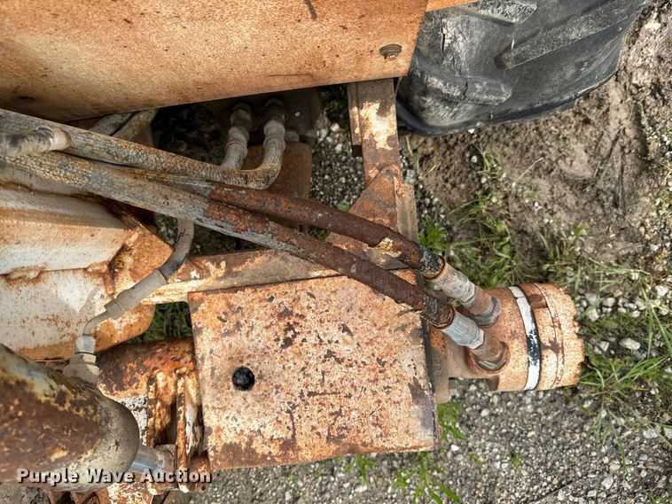 image for item DX0555 1990 Bobcat 2021 trencher