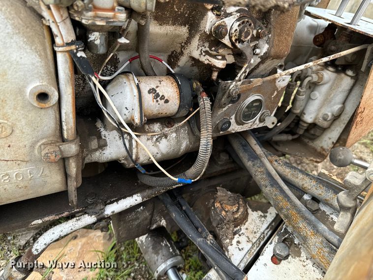 image for item DX0555 1990 Bobcat 2021 trencher