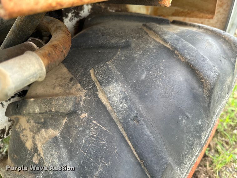 image for item DX0555 1990 Bobcat 2021 trencher