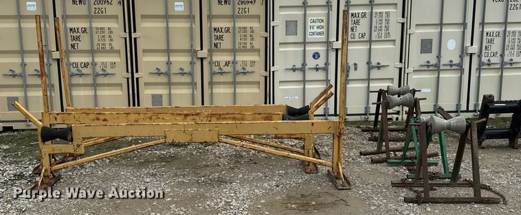 image for item DX0560 Pipe rolling racks