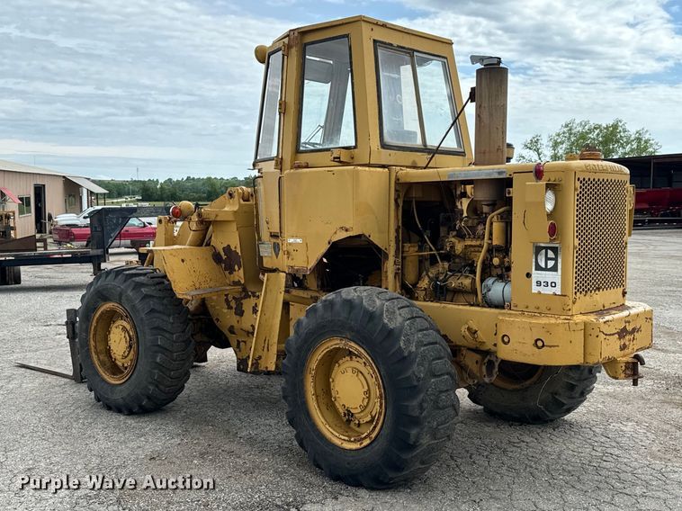 image for item DX0561 1971 Caterpillar 930 wheel loader