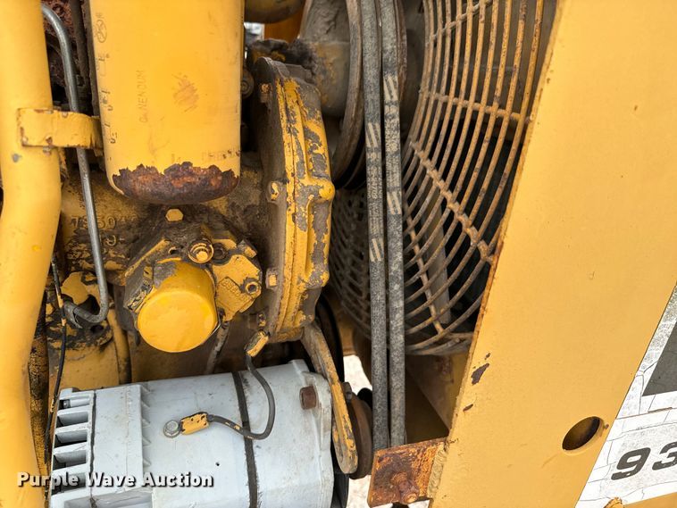 image for item DX0561 1971 Caterpillar 930 wheel loader