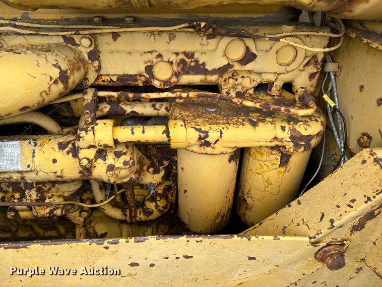 image for item DX0578 International TD15 dozer