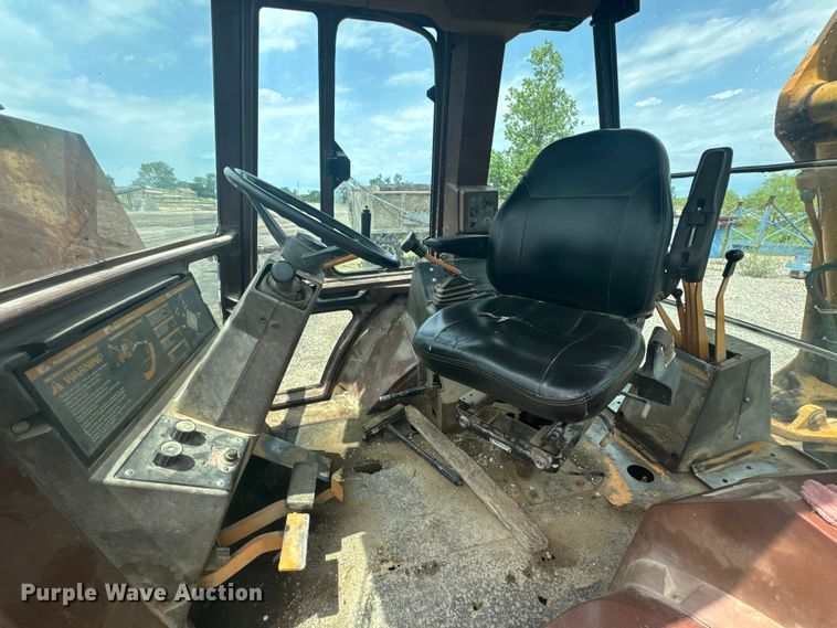 image for item DX0605 1990 Case 580K Construction King backhoe