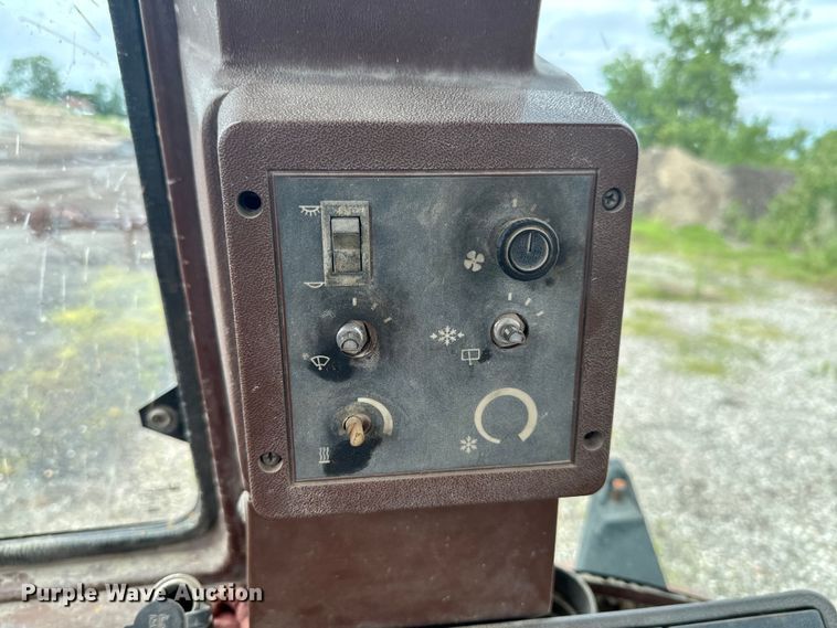 image for item DX0605 1990 Case 580K Construction King backhoe