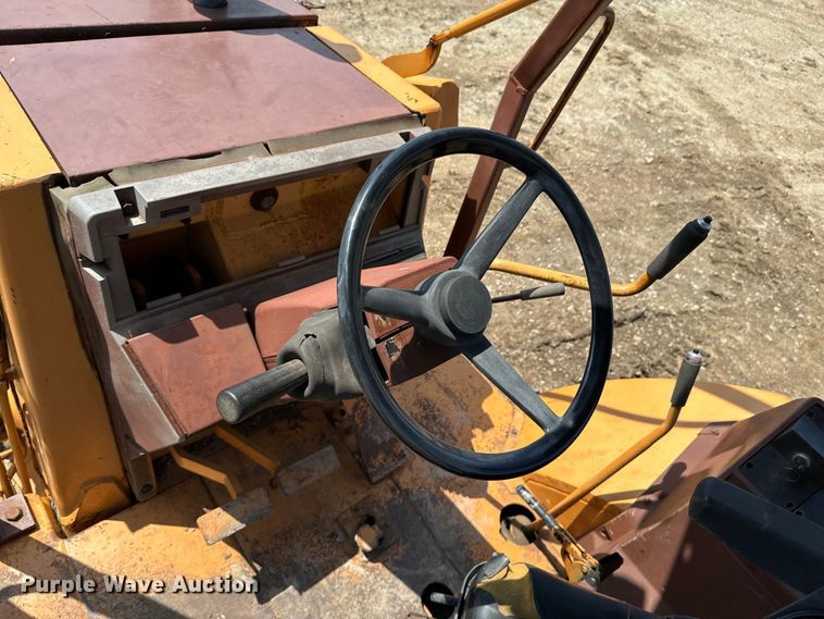 image for item DX0606 1988 Case 580K Construction King backhoe