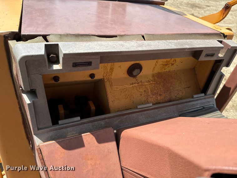 image for item DX0606 1988 Case 580K Construction King backhoe