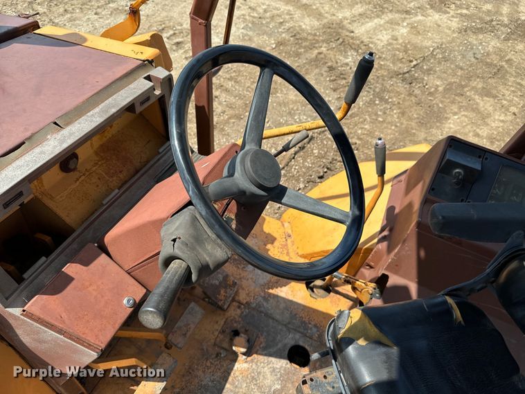 image for item DX0606 1988 Case 580K Construction King backhoe