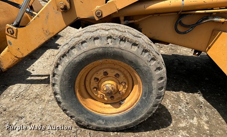 image for item DX0606 1988 Case 580K Construction King backhoe