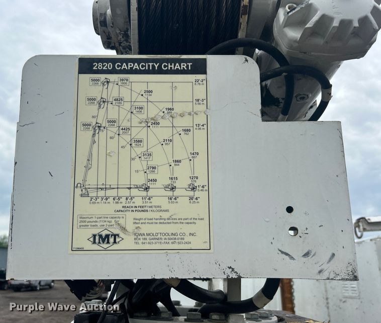 image for item EG1516 2010 Freightliner M2 Business Class  utility / service truck