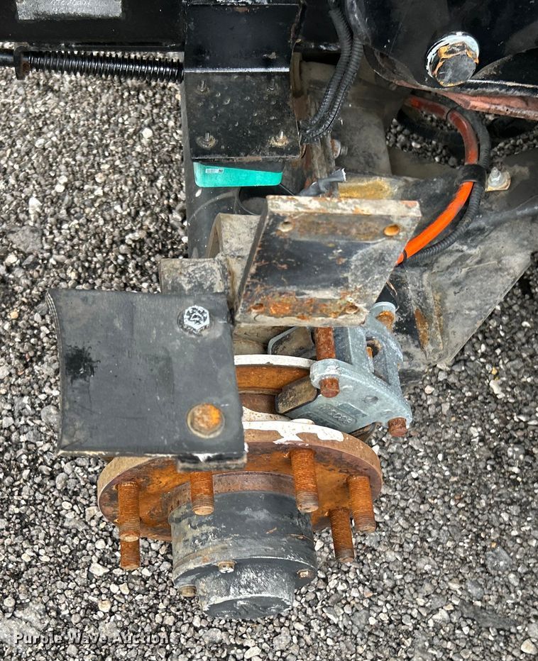 image for item EG1516 2010 Freightliner M2 Business Class  utility / service truck