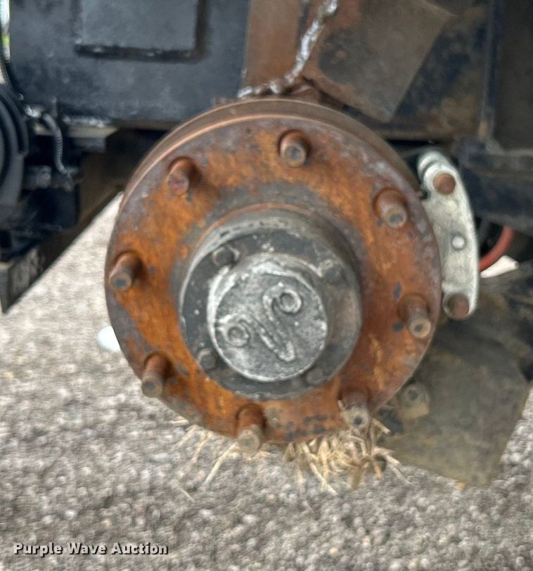 image for item EG1516 2010 Freightliner M2 Business Class  utility / service truck