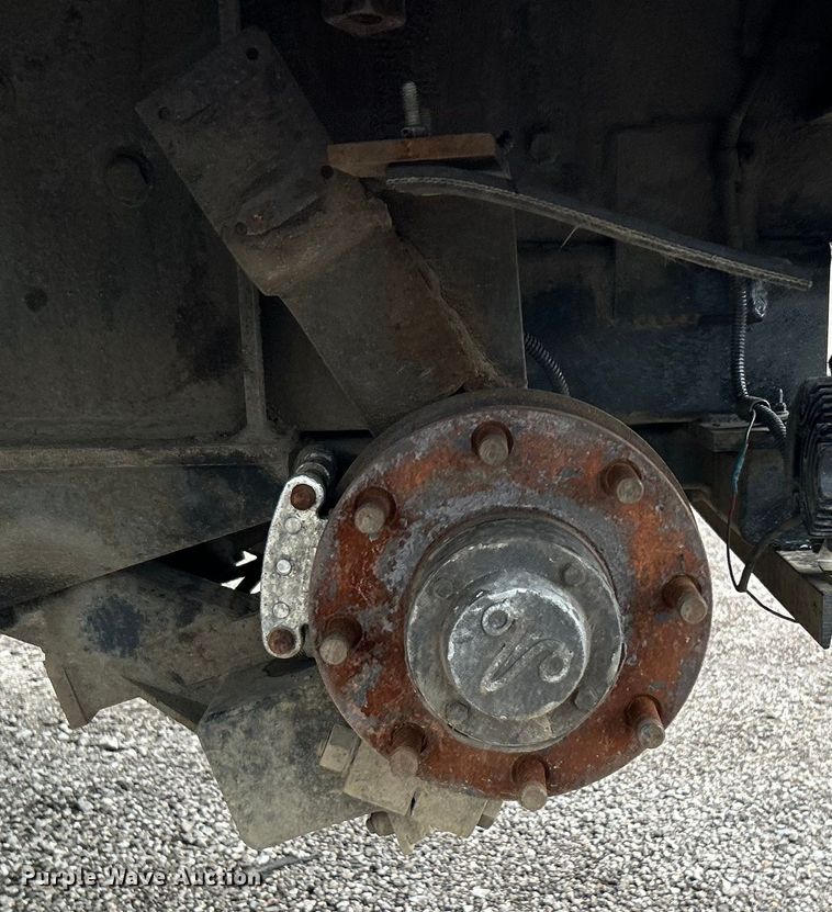 image for item EG1516 2010 Freightliner M2 Business Class  utility / service truck