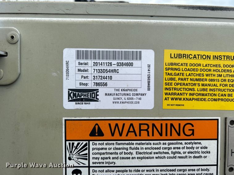 image for item EG1525 2015 Freightliner  M2 Business Class utility / service truck