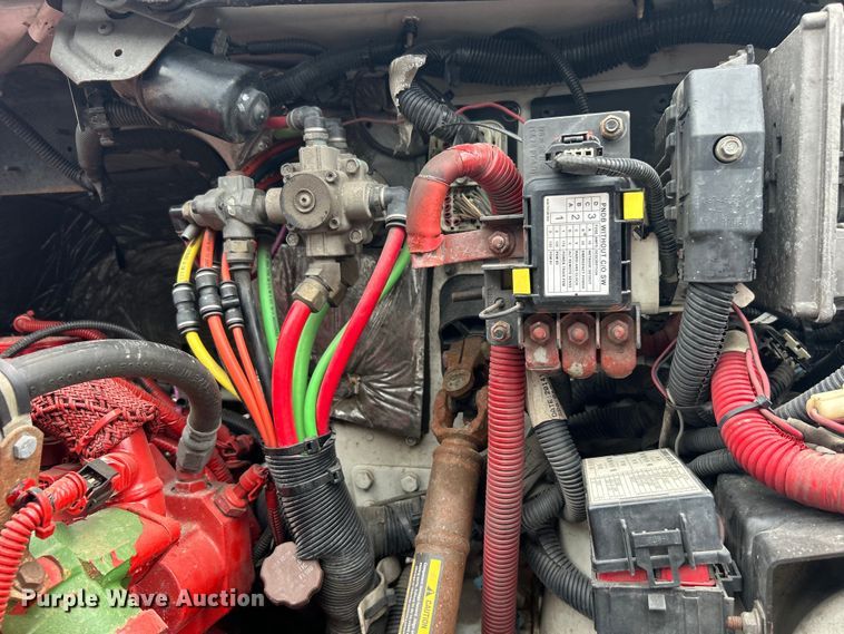 image for item EG1525 2015 Freightliner  M2 Business Class utility / service truck