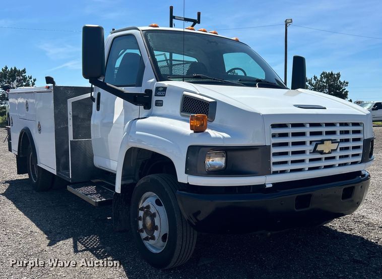 image for item EG1567 2007 Chevrolet  C4500 utility / service truck