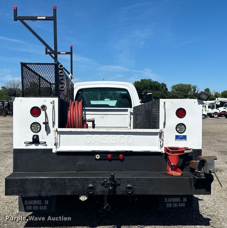 image for item EG1567 2007 Chevrolet  C4500 utility / service truck