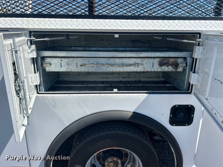 image for item EG1567 2007 Chevrolet  C4500 utility / service truck