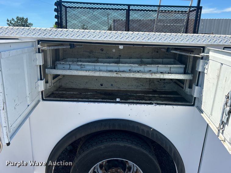 image for item EG1567 2007 Chevrolet  C4500 utility / service truck