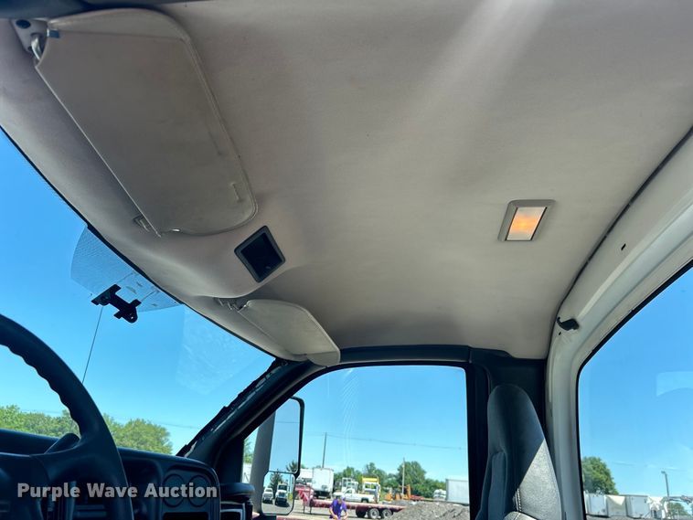 image for item EG1567 2007 Chevrolet  C4500 utility / service truck