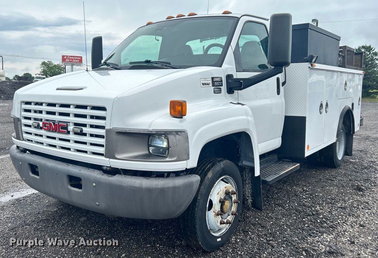 image for item EG1583 2009 GMC C5500 utility / service truck
